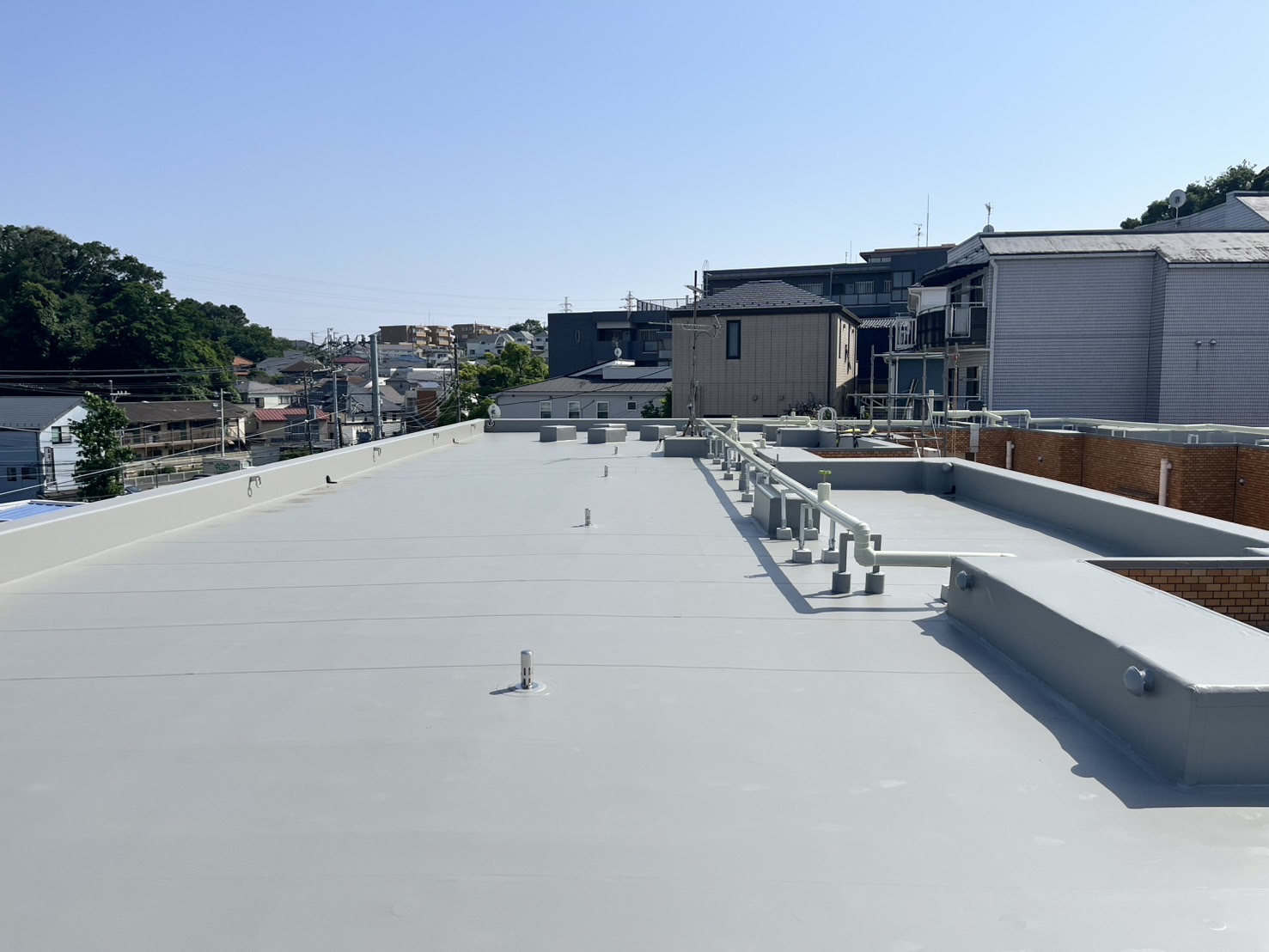 横浜市マンション防水工事｜劣化防水層を改善し雨漏れ対策
