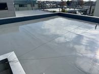 大和市のビル屋上を通気緩衝工法で防水リニューアル｜膨れ・ひび割れを徹底解消