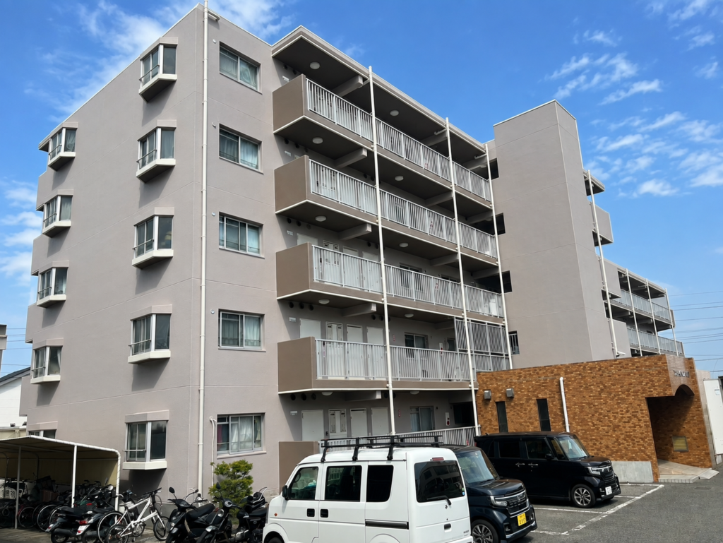相模原市のマンション外壁塗装｜費用を抑えるには？価格と工事内容を両立する考え方