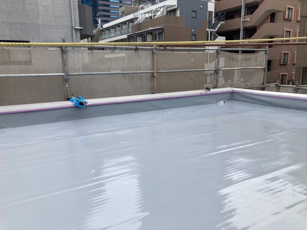 平塚市の防水業者が解説|マンション・ビル防水工事で失敗しないための調査・見積もりの見方