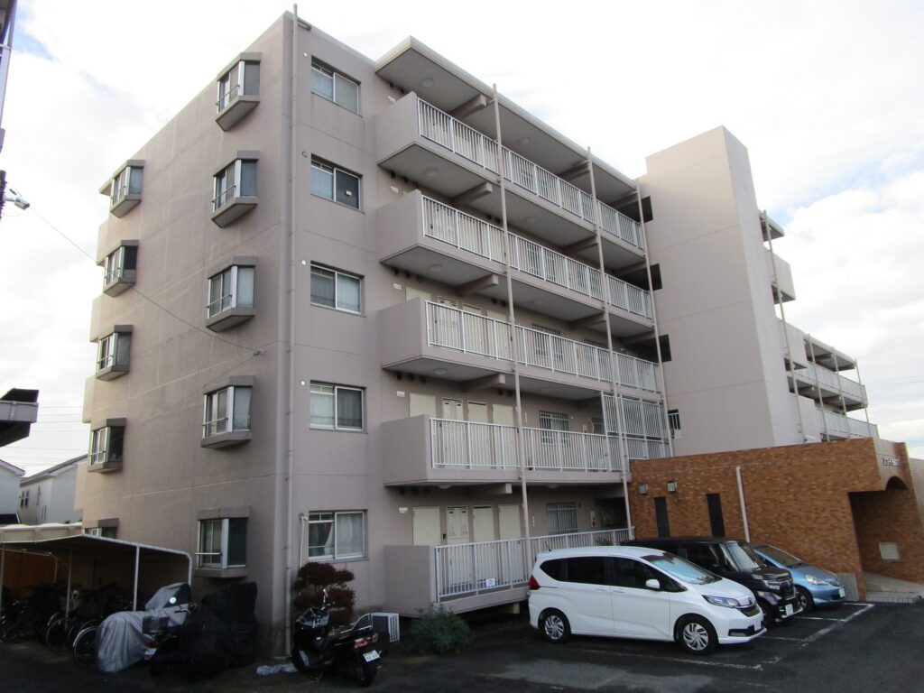 相模原市のマンション外壁塗装｜その見積り、直接施工会社にも聞いてみませんか？